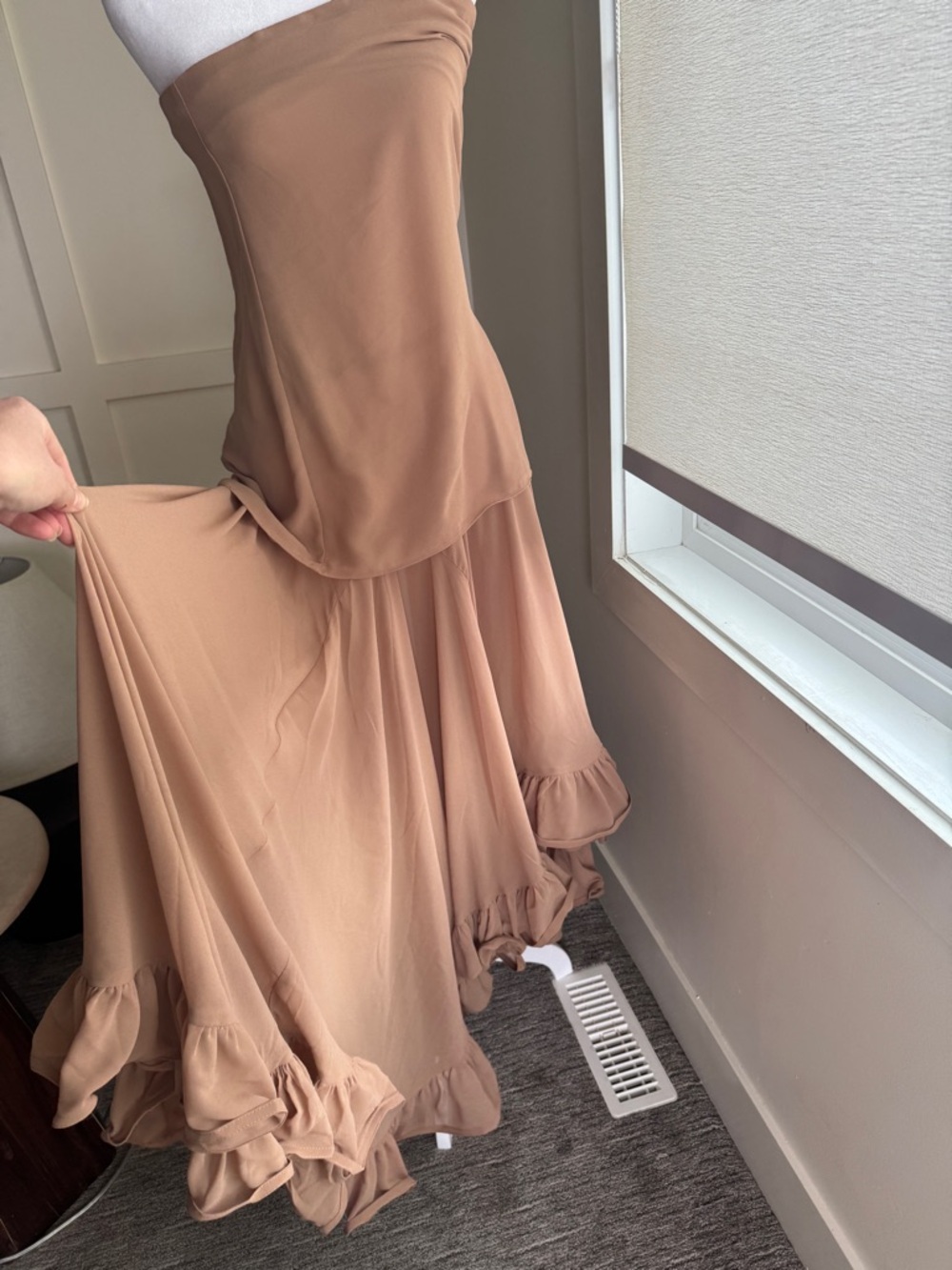 Stunning H&M Edition Ruffled-Hem Dress - Picture 8 of 14